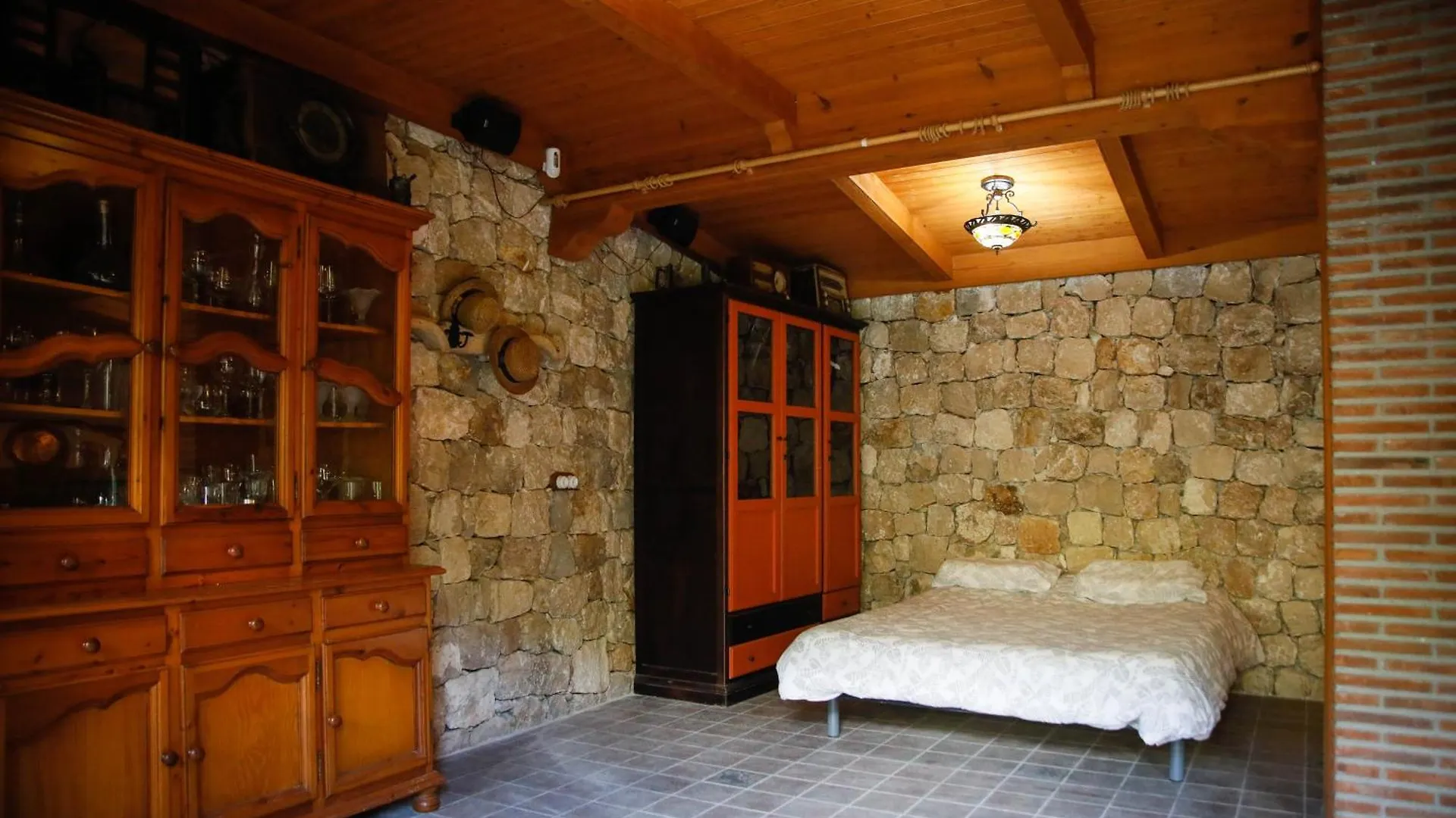 La Casa Del Puente Tropical Apartment Velez de Benaudalla Spain